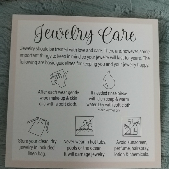 Bella & blush necklace - Picture 3 of 5